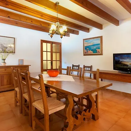 Cal Apostol Holiday home